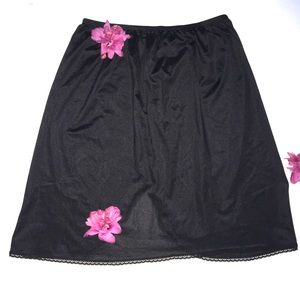 Vintage Skirt Slip
